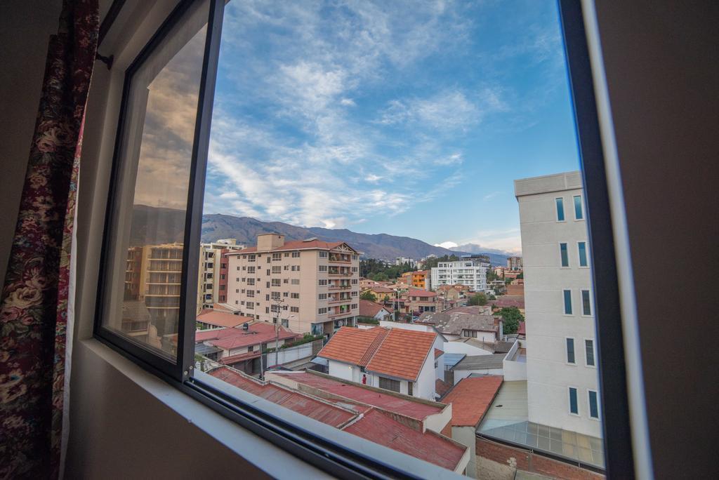 Apartamento Mira 1 كوتشابامبا الغرفة الصورة
